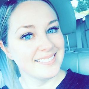 Meet your Posher, Laci